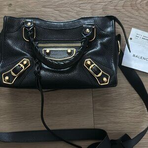 Balenciaga Black Bag with Gold Accents that I’m pretty sure ISN’T authentic!